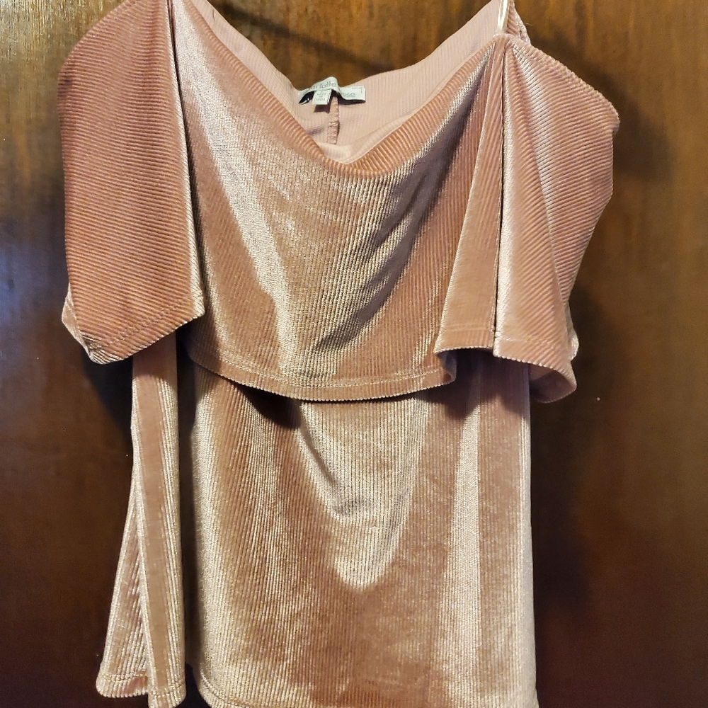 Strapless top